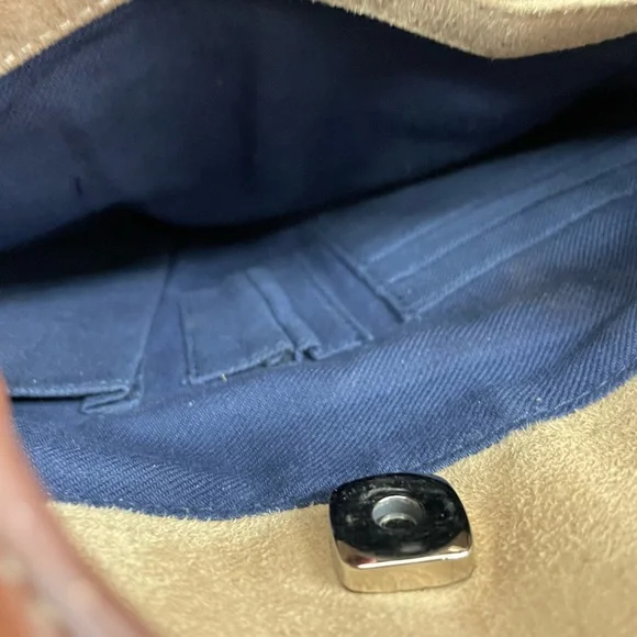 Tommy Hilfiger Tan and Brown Bag - Picture 7 of 10